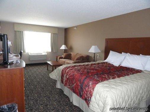 Canby Inn And Suites Room photo